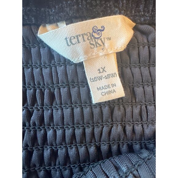 Black Smocked Velvet Puff Sleeve Top 1X 16W-18W)Goth Evening Elegant Whimsygoth - Picture 3 of 5